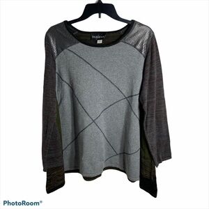 Talk of the Walk Asymmetrical Hem Sweater Tunic XL